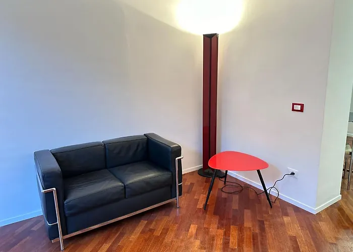 Whouse suite apartament indipendenza Bologna