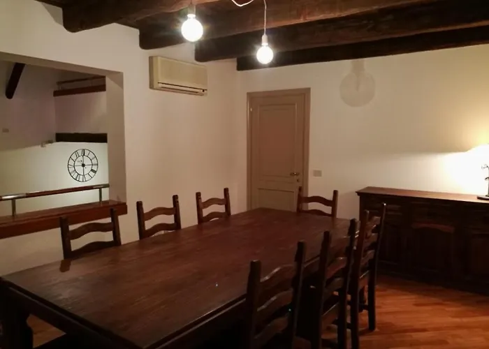 De' Pepoli Apartments Bologne