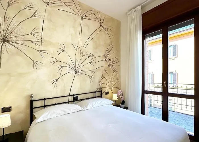 Int 12 - Appartamento dei Gerani by Residence San Luca Bologna
