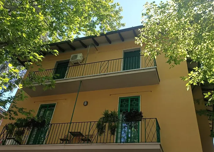 Casa di Dora elegante 3 camere Sant'Orsola Bologna