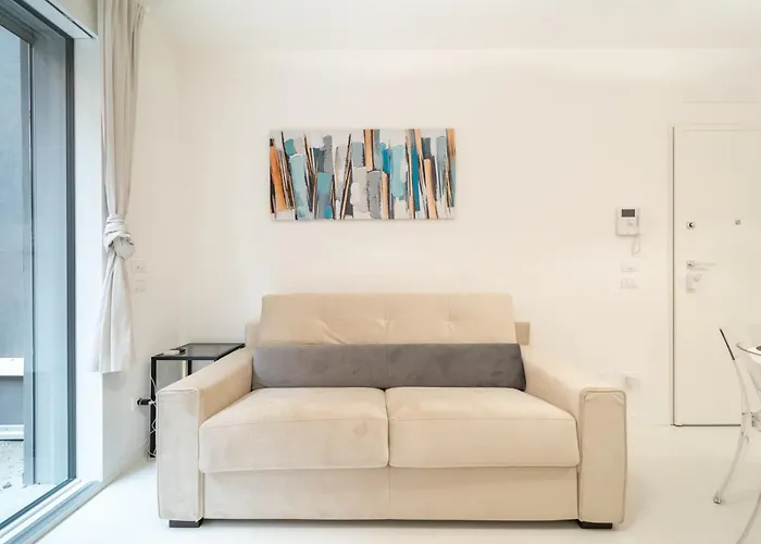Homeby, Mascarella Patio Apartment Bologna