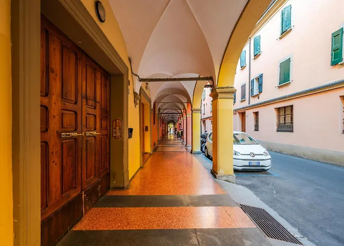 Appartamento Sui Tetti di Bologna centro, Casa Dei Colori