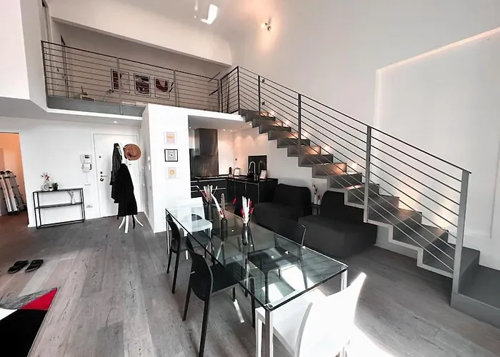 Aldrovandi Loft - Centro Storico Bologna