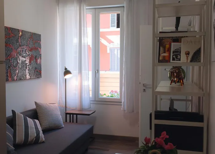 Vikos Lodge Apartment Bologna