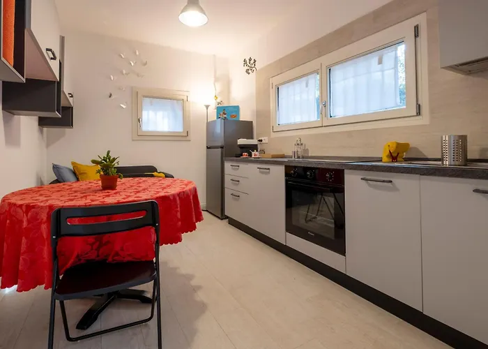 Ghisello Luxury Guesthouse 3 Bologna