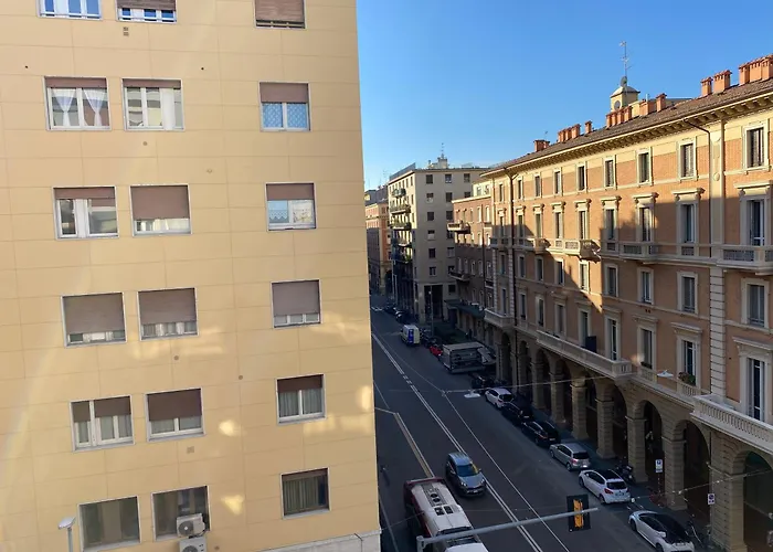Appartamento Bilocale Amendola 13 Bologna