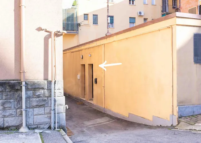 Guesthost - Modern Apartment Near The Central Station! Bologna