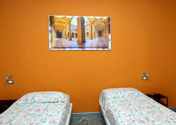 UnAngoloDiBologna 2 - vicino ospedale Villa Laura