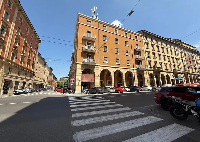 Bologna Central Station Apartment
