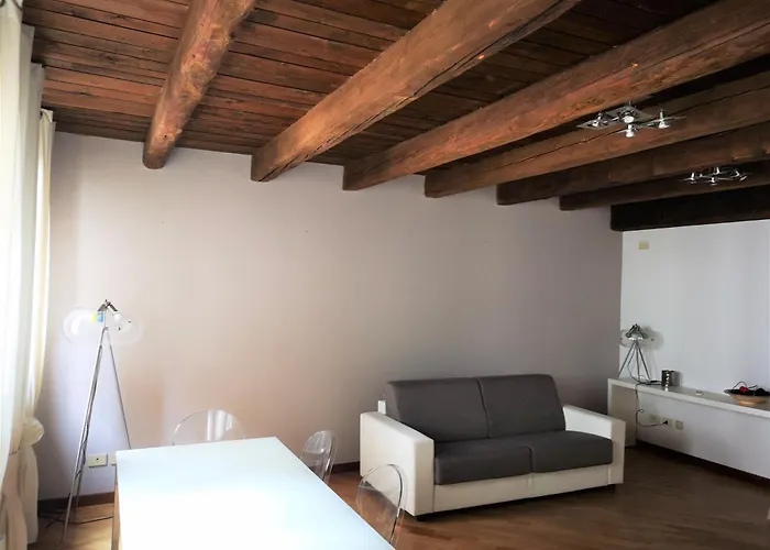 Via Pepoli Apartments Bologna