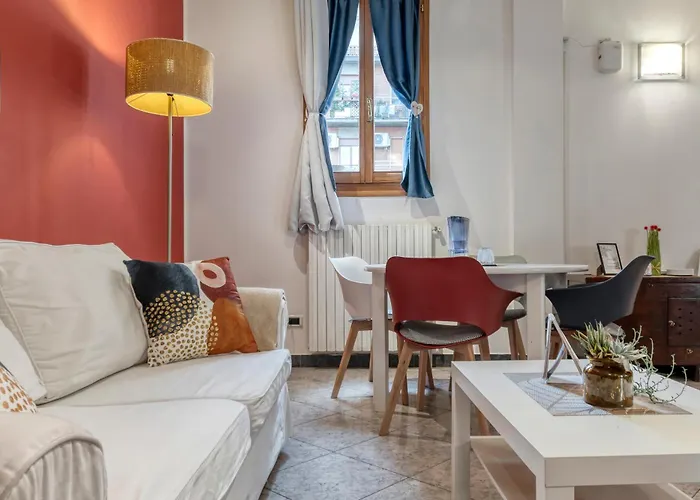 Cozy Apartment By Different Bologna