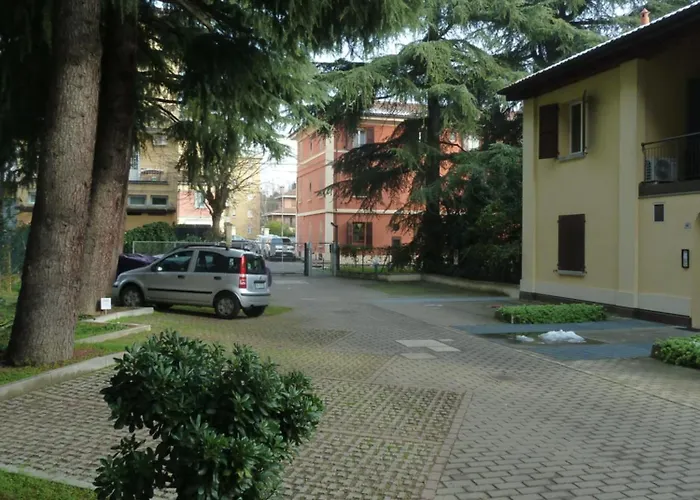 Appartamento Il Giardinetto - Smart Working - Airport - Private Parking - Private Garden - Ducati - Philip Morris Bologna