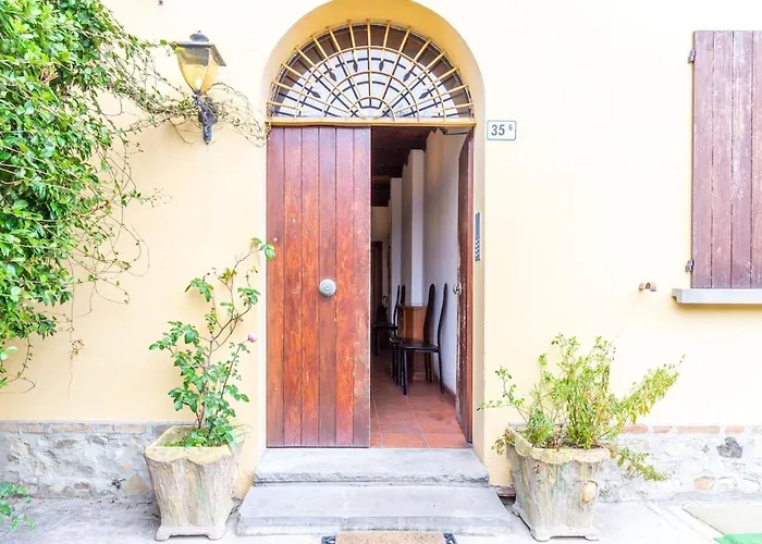 Appartamento in corte privata doppio parcheggio gratuito Bologna