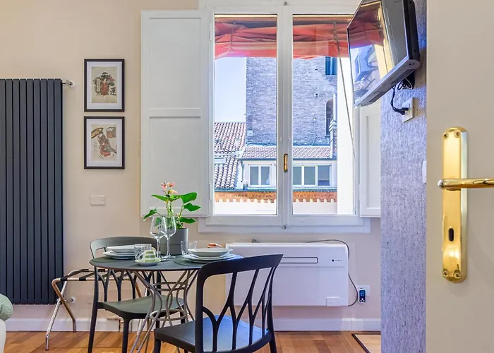 Casa Hygiea in Canton De' Fiori Bologna