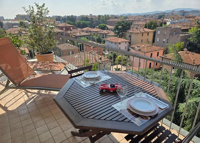 Bellavista panoramic terrace Appartamento con terrazza zona Sant Orsola Bologna