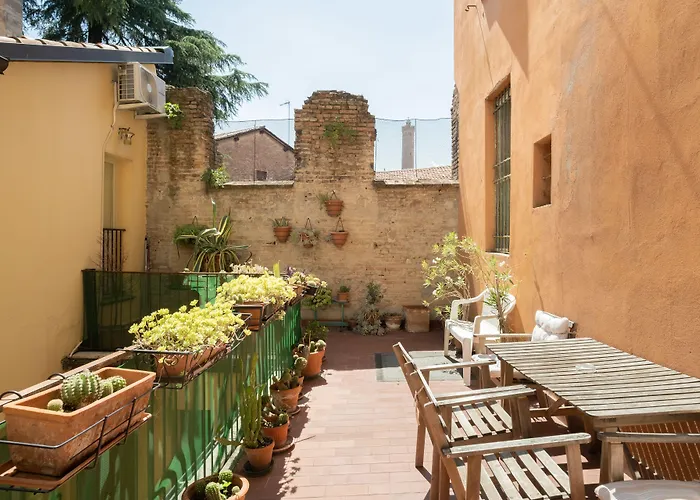 Petroni 38 by Studio Vita Bologna