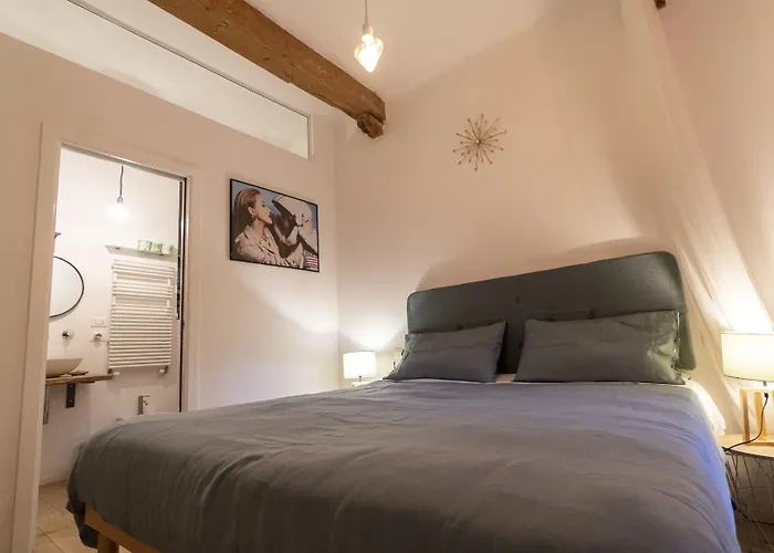 Lovely Studio D'Azeglio by Studio Vita Bologna