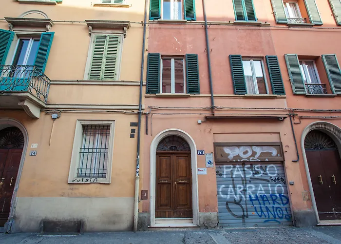 Appartamento HouSmart Castiglione 76 Bologna