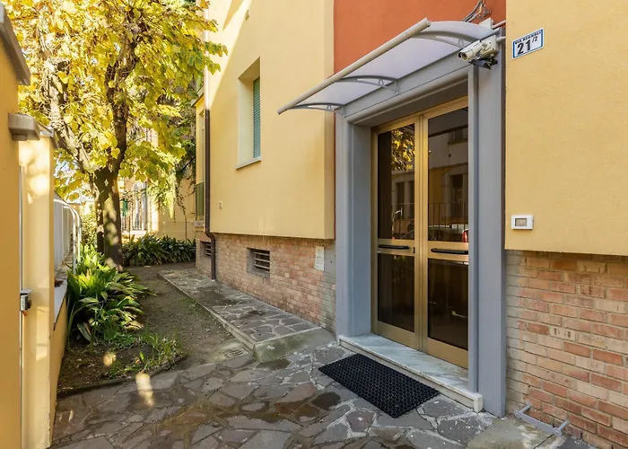 Classic Style Apartment By Wonderful Italy Bologna