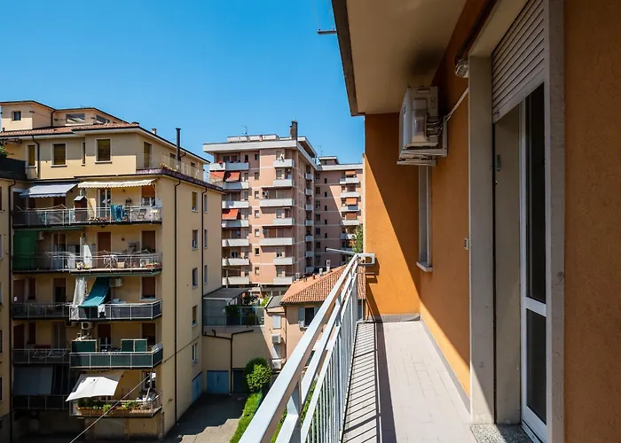Bergonzoni Modern Apartment by Wonderful Italy Bologna