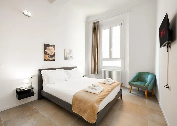 Amarone Elegant Stay In The Heart Of Bologna