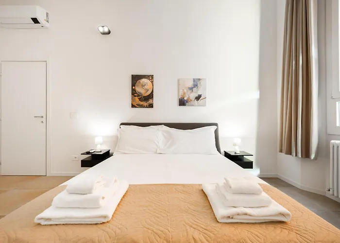 Amarone Elegant Stay In The Heart Of Bologna