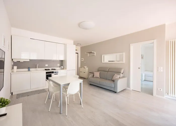 Bologna - The Suite Garden Apartment - Self Check-In