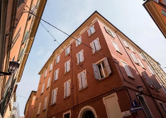 Canonica Suites Bologna
