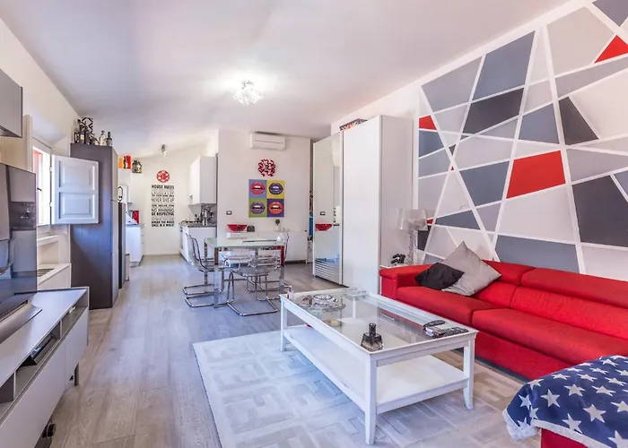 De' Fusari, Bologna By Short Holidays