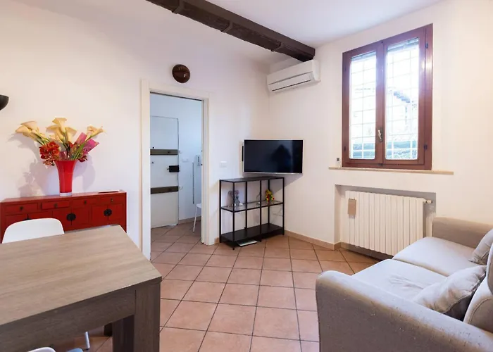 Valdonica, Bologna By Short Holidays