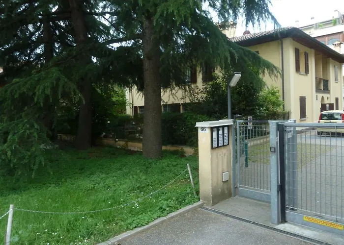 Appartamento Il Giardinetto - Smart Working - Airport - Private Parking - Private Garden - Ducati - Philip Morris Bologna