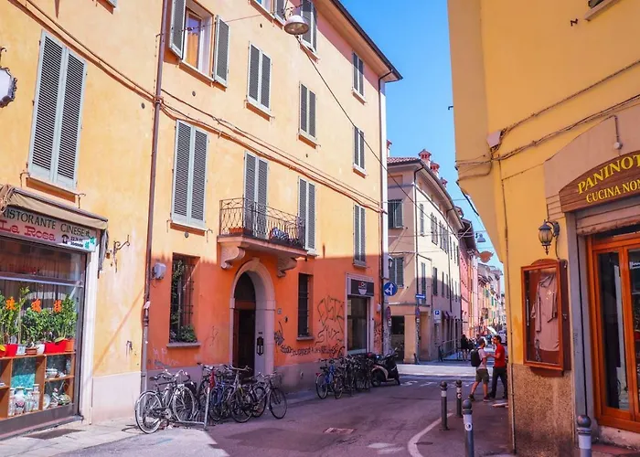 Juli'S Guest House Bologna